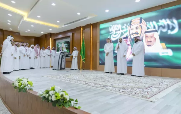 منصة «رائد» لرقمنة خدمات الموارد البشريّة بالعدل