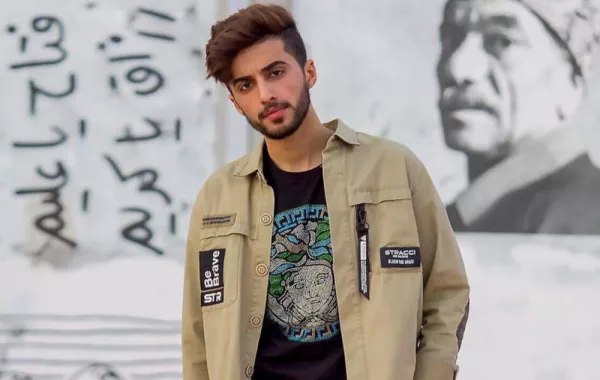 أزياء من وحي الموديل السعودي عبد اللطيف