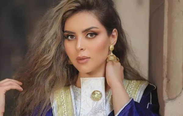 استوحي مكياجكِ من الإعلامية السعودية سارة عبد العزيز