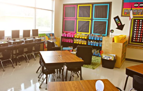 أفكار لترتيب غرفة الصف مع بداية العام الدراسي