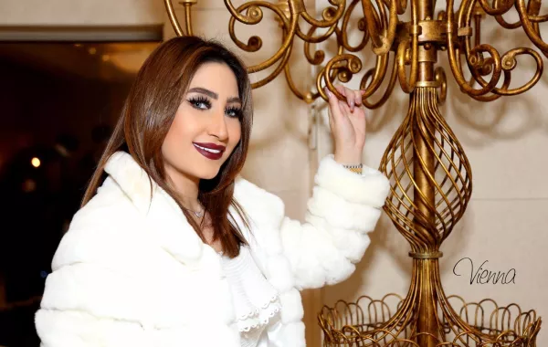 القاء القبض على المطربة بوسي فجر اليوم من منزلها