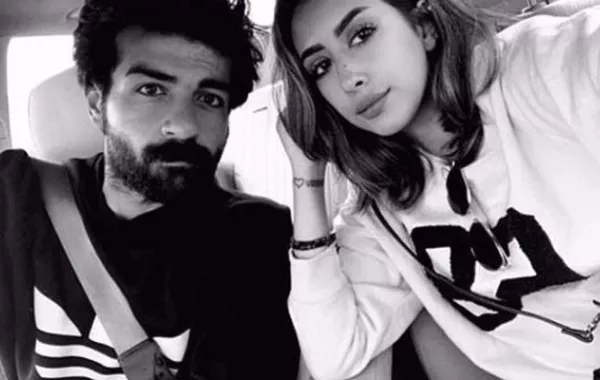 فرح الهادي تحتفل مع عقيل الرئيسي بذكرى زواجهما