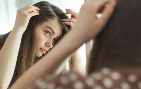 علاجات منزلية لتكثيف فراغات الشعر الأمامية