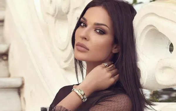 نادين نجيم بعد الطلاق كيف ستكون إطلالاتها؟