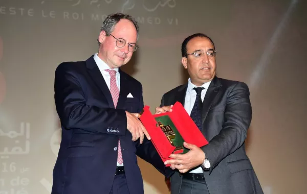 "الأرض تحت قدمي" يفوز  بالجائزة الكبرى للمهرجان الدولي لفيلم المرأة بسلا