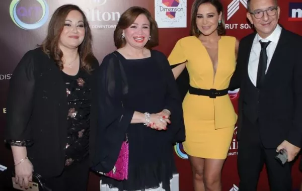 "بالصدفة"..المرأة كارول سماحة تغلب الرجل وتدعم التوحّد