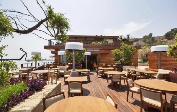 شهر العسل في لوس أنجلوس هل توافقين؟