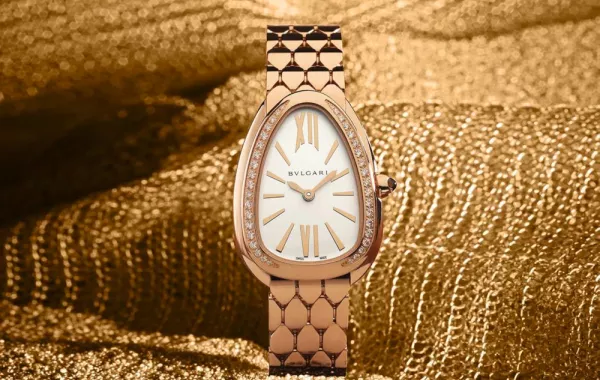 دار Bvlgari تطلق ساعتها الأيقونية الجديدة