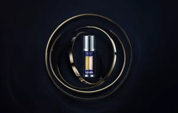 مستحضر ثوريSKIN CAVIAR EYE LIFT من لابريري