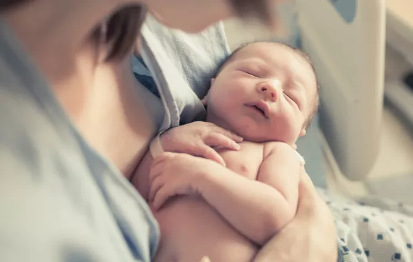 خطوتان مهمتان افعليهما فور نزول الجنين