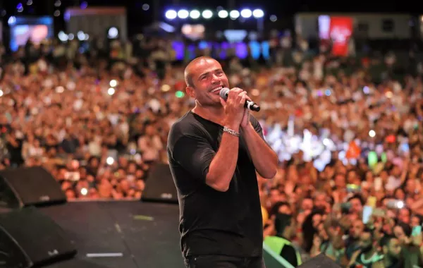 حفل عمرو دياب في "العقبة" يثير أزمة في الأردن