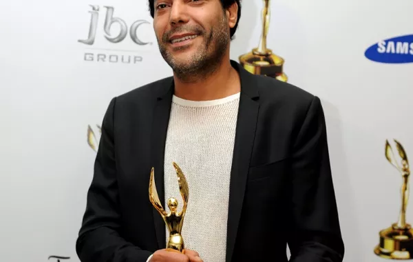 وفاة المخرج التونسي شوقي الماجري عن عمر 58 عاماً بسكتة قلبية مفاجئة