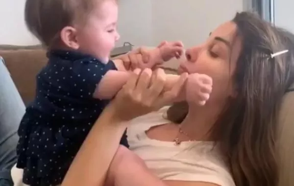 ليا إبنة نانسي عجرم في صور تخطف قلوب محبيها