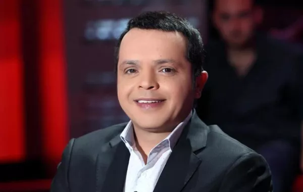 فيديو: عمرو أديب يهاجم محمد هنيدي في الحلقة الرابعة من «الحصن»