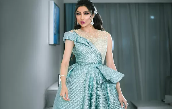 فساتين سهرة من وحي دنيا بطمة