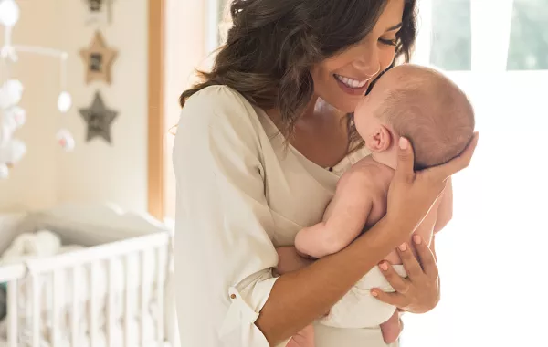 إلامَ يشير ترجيع الأطفال حديثي الولادة؟