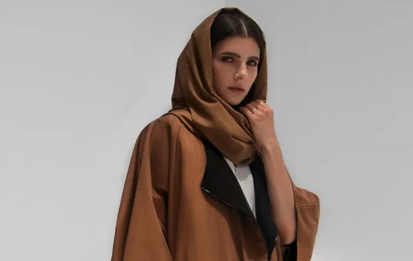 موضة ألوان عبايات 2019 بحسب لون البشرة