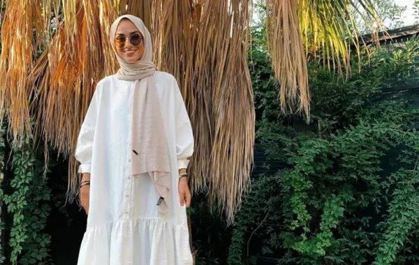 فساتين بأكمام طويلة للمحجبات من وحي الفاشينيستا 