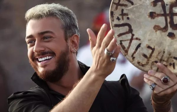 تفاصيل كاملة: يوتيوب يعيد النظر في قرار حذف أغنية سعد لمجرد سلام