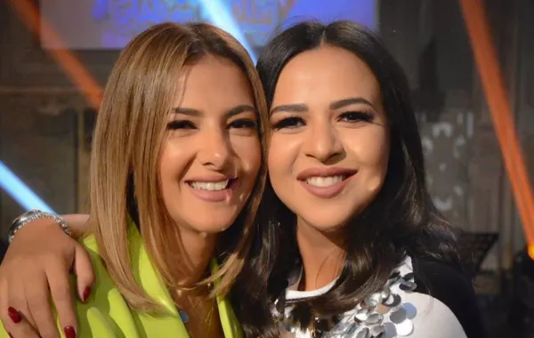 فيديو: دنيا وإيمي سمير غانم تتحدثان عن ذكريات الطفولة