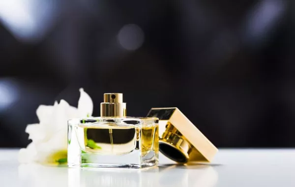 أجدد عطور الشتاء... نغمات في منتهى الرقي والفخامة