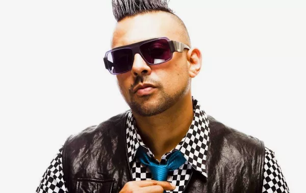 شون بول والشاب خالد يشكِّلان تمازُج الأغنية العربية والعالمية في موسم الرياض