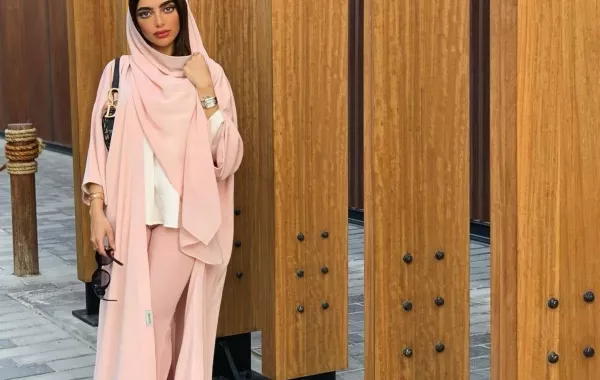 عبايات مميزة من وحي الفاشينيستا جوري