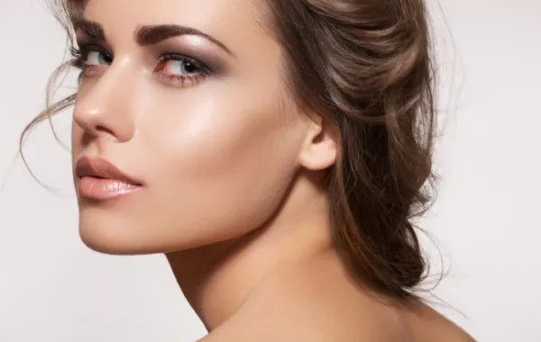 أفضل ماسك طبيعي لإزالة الحبوب