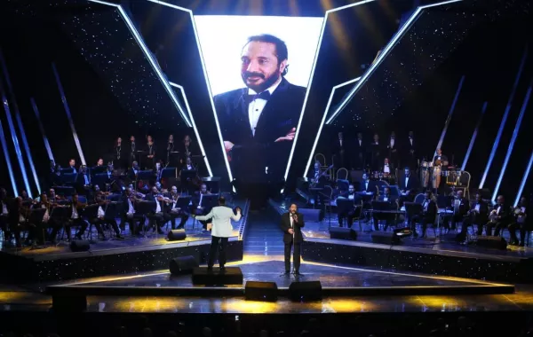 علي الحجار ينعى هيثم أحمد زكي خلال حفله في مهرجان الموسيقى العربية 