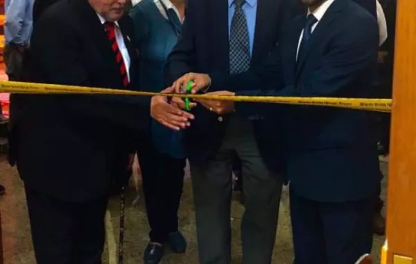 الدكتور فتحي صالح يفتتح بانوراما التراث 3.jpg