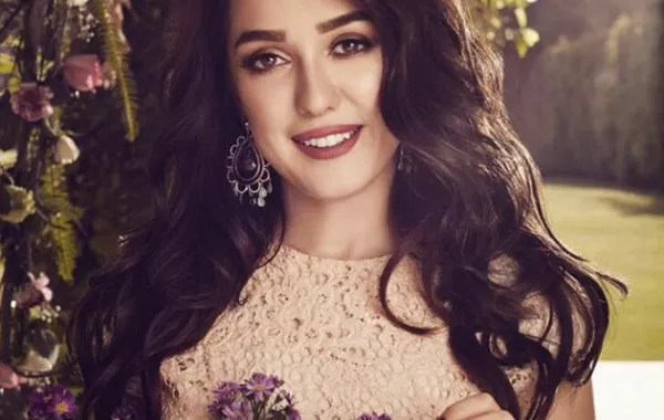 كندة علوش بالفيديو: ابتعدت عن الفن للحفاظ على زواجي من عمرو يوسف ومهمة الأم مقدسة