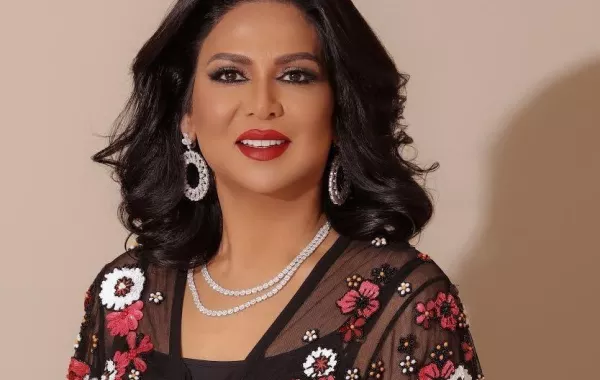 نوال الكويتية تفرج عن ألبومها "حنين"