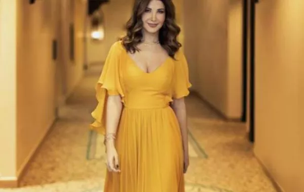 نانسي عجرم تتألق بإطلالة جديدة