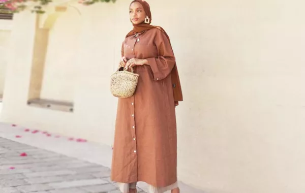 أزياء نيا عمرون للمحجبات..استوحي منها