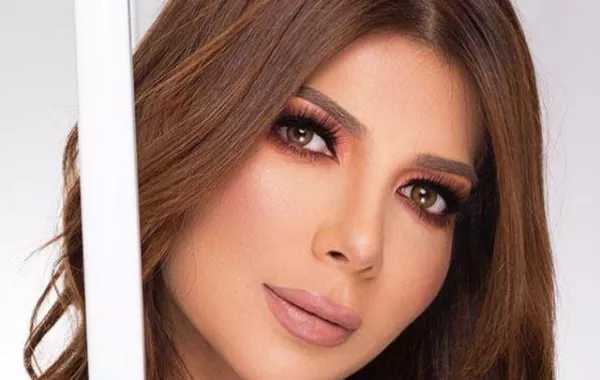 أصالة تستغرب فتاوى البعض على خلع صابرين لحجابها وتوجه إليها هذه الرسالة