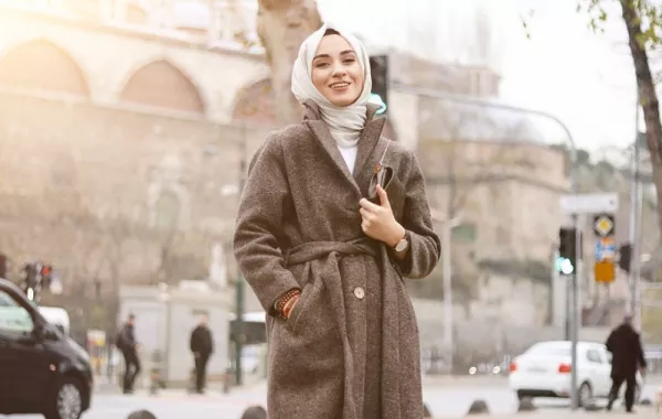 معاطف شتوية موضة 2020  من وحي الفاشينيستا المحجبات