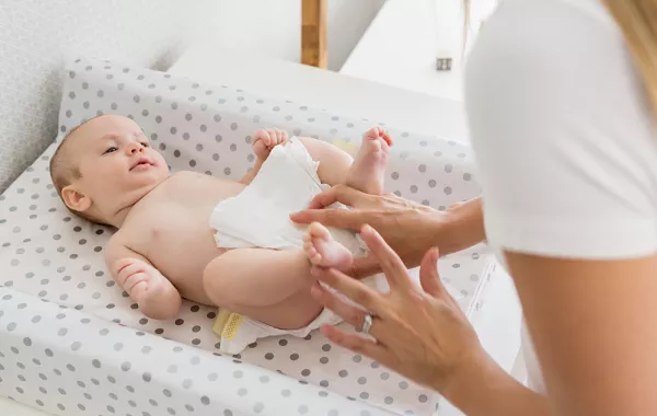 تغيرات ومشاكل في بول طفلي... لماذا؟