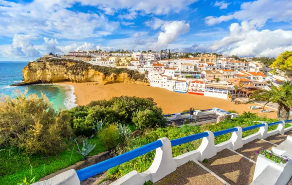 السياحة في الغارف البرتغالية في نهاية العام