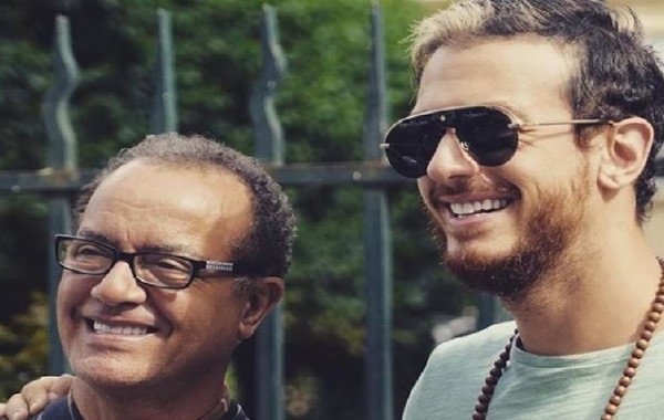 هدية سعد المجرد لوالده بمناسبة العام الجديد