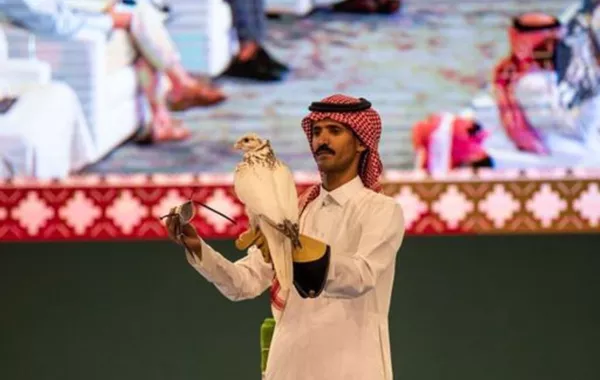 الليلة الختامية للمزاد الدولي لمزارع إنتاج الصقور تشهد مبيعات بمليوني ريال