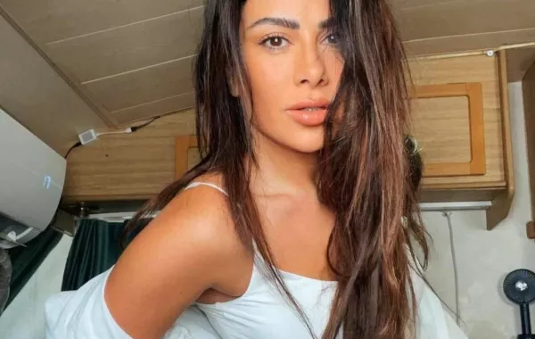 صبا مبارك - الصورة من حسابها على الفيس بوك