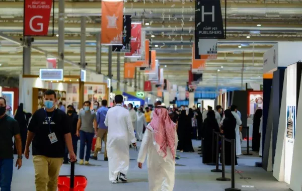 تجاوز عدد الزوار 900 ألف زائر