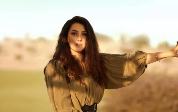 كندة علوش في إطلالة خريفية جذابة - الصورة من حسابها على انستغرام