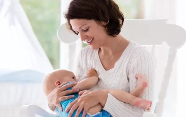 الرضاعة الطبيعية