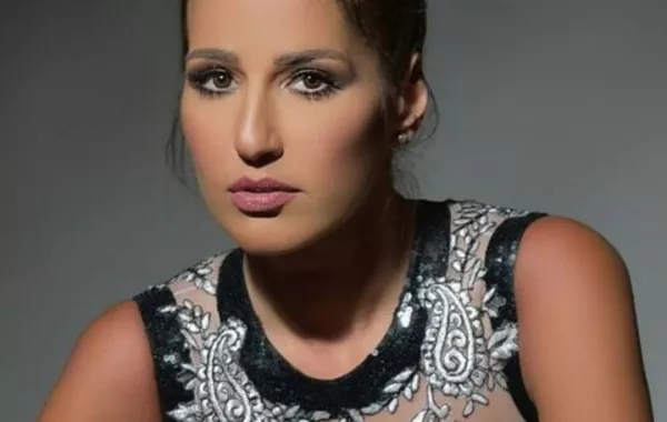 إيناس كامل - الصورة من حسابها على فيسبوك