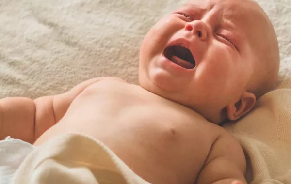 صورة لمولود يبكي