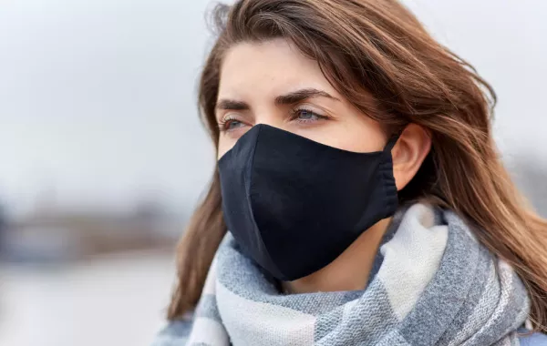 طريقة تنظيف وتعقيم الكمامة القماشية