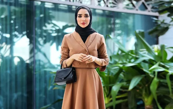 تنسيقات عملية وأنيقة للمحجبات من بسمة آل عيسى