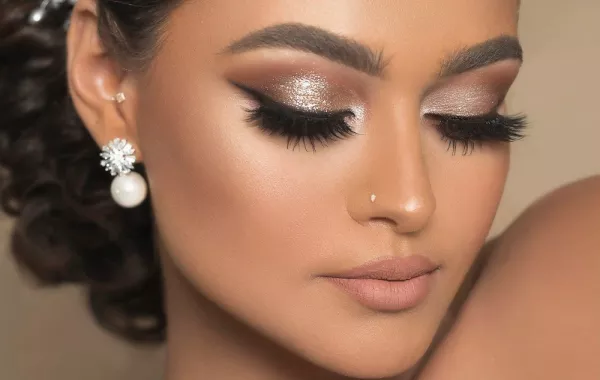مكياج عرايس خليجي ثقيل..لإطلالة فاخرة