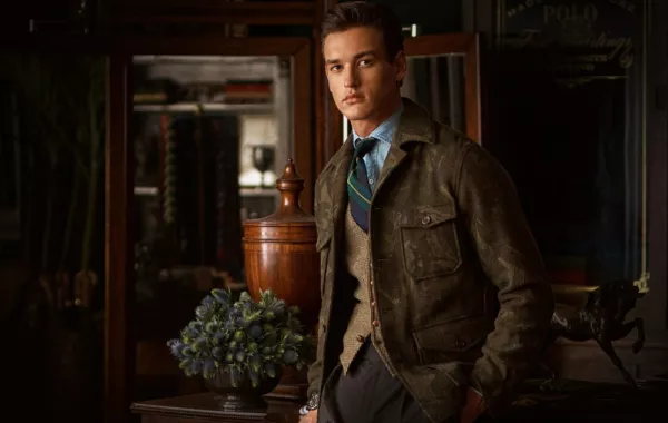 الجلد من أفضل اختيارات الرجل لهذا الموسم